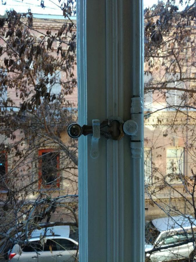 200 Metres From Rustaveli Avenue Apartment Tbilisi ภายนอก รูปภาพ